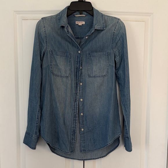 Merona Tops - 🪷Merona Washed Denim Button-Down Shirt XS